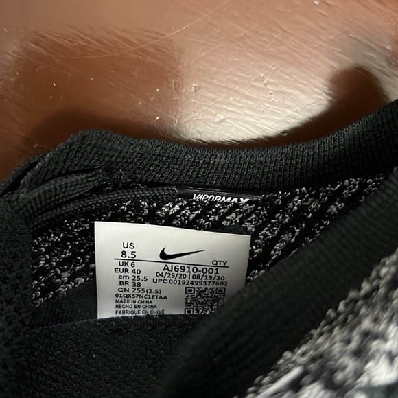 Nike women - Picture 3 of 3